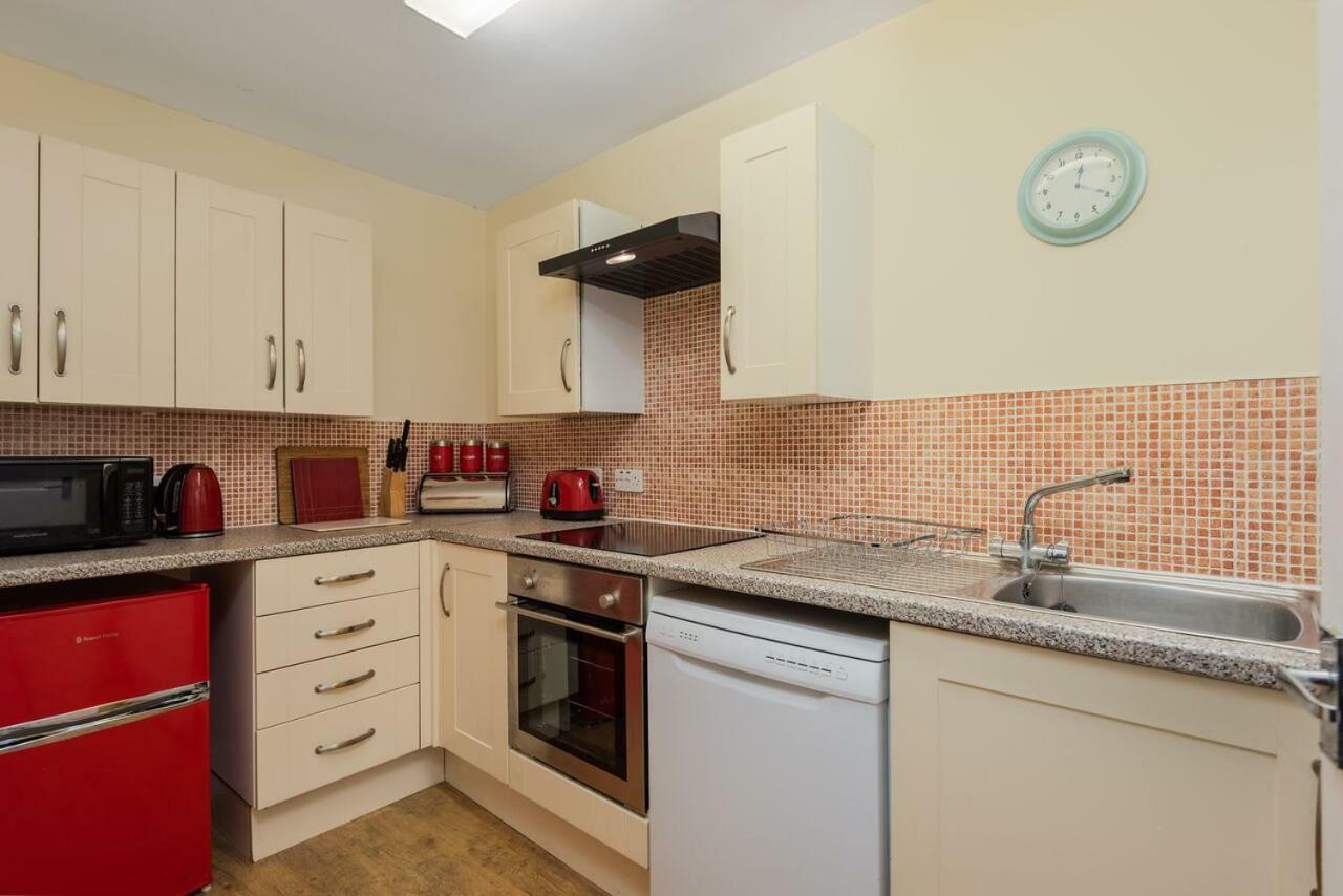 Poppy'S Place Cupar Esterno foto